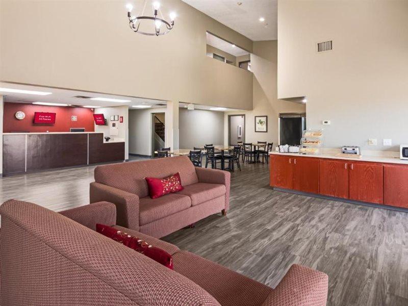 Red Roof Inn & Suites Austin East - Manor Buitenkant foto