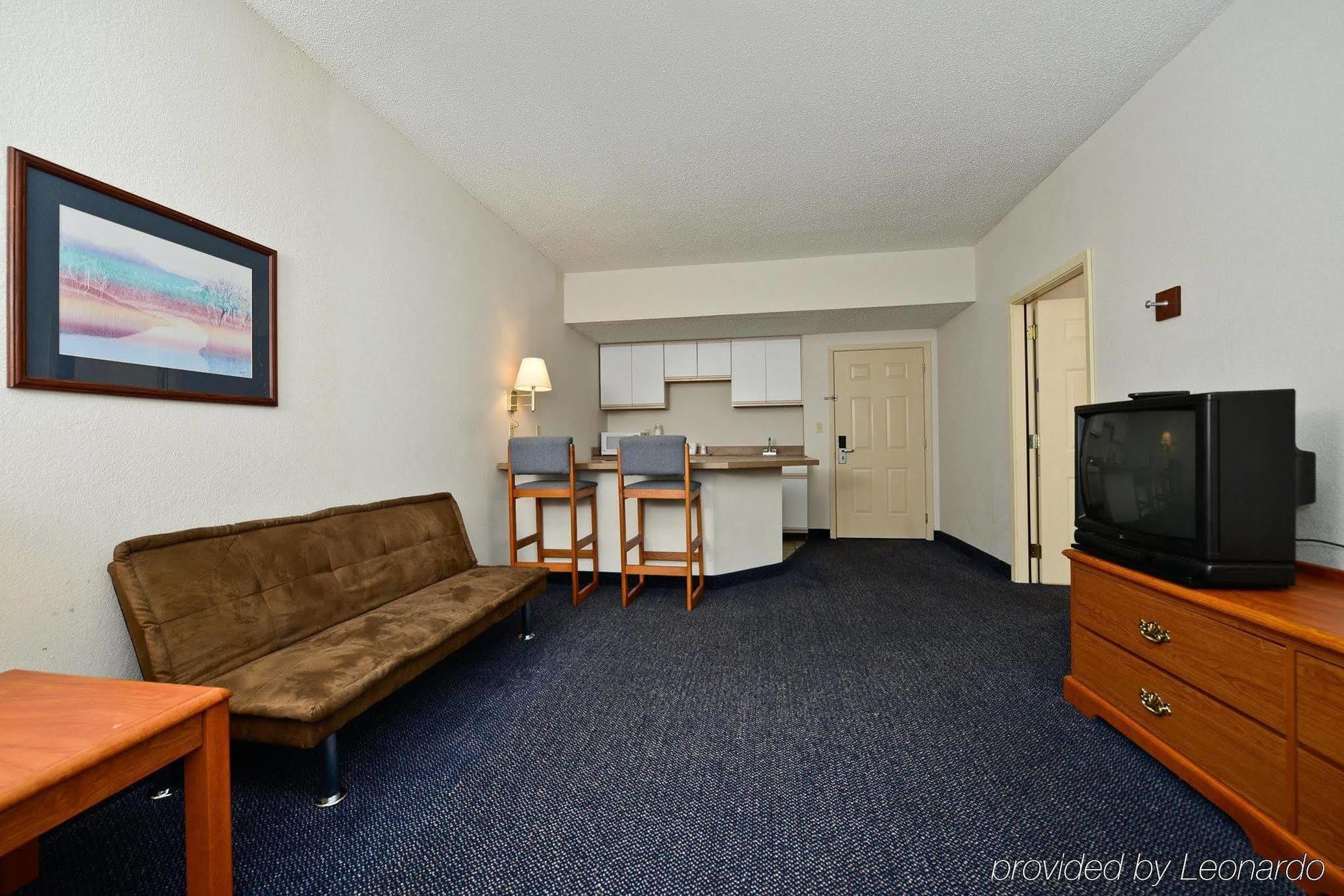 Red Roof Inn & Suites Austin East - Manor Kamer foto